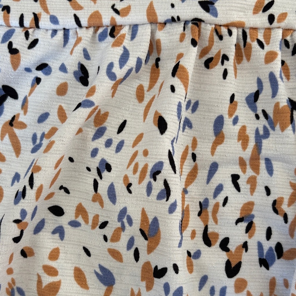 MTS Multicolor Patterned Top - Picture 3 of 3